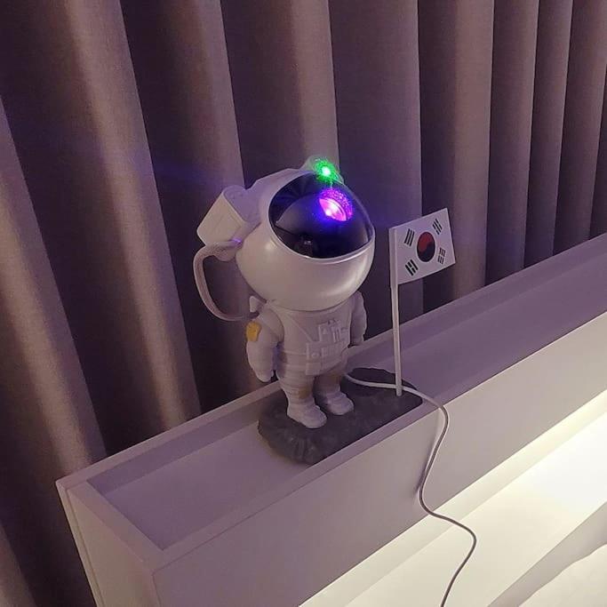 Max 14 - Game 4bdr 2toilet Dryer Villa *