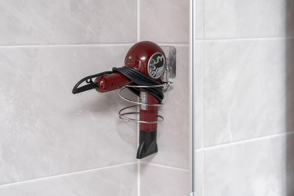 Max 14 - Game 4bdr 2toilet Dryer Villa