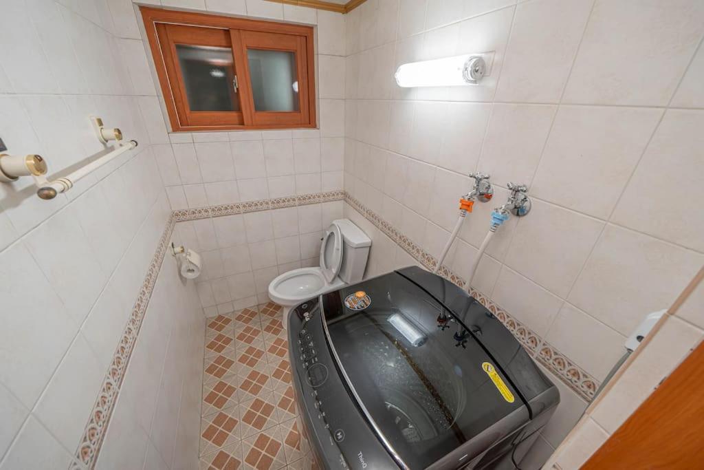 Max 14 - Game 4bdr 2toilet Dryer